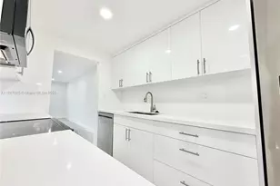 3361 NW 47th Terrace, Lauderdale Lakes, FL 33319 - Photo 5