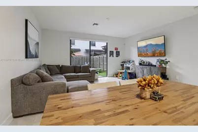 23291 SW 110th Ct, Homestead, FL 33032 - Photo 7