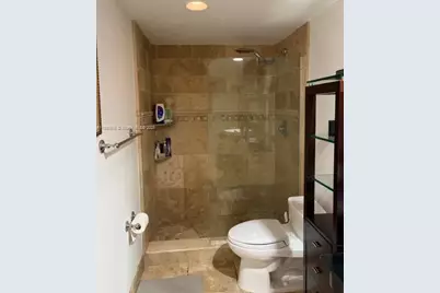 90 Edgewater Dr #505, Coral Gables, FL 33133 - Photo 7