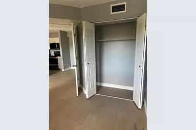 450 S Park Rd #5-304, Hollywood, FL 33021 - Photo 17