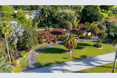 11851 NW 7th St, Plantation, FL 33325 - Photo 1