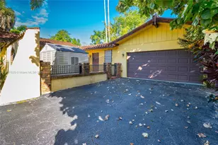 11851 NW 7th St, Plantation, FL 33325 - Photo 3