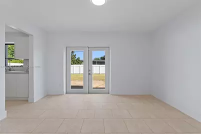 15913 Fairway Heights Blvd, Miami, FL 33157 - Photo 7