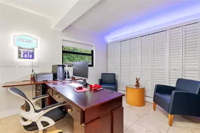 8111 SW 183rd St, Palmetto Bay, FL 33157 - Photo 51