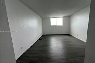 19380 Collins Ave, Sunny Isles Beach, FL 33160 - Photo 17