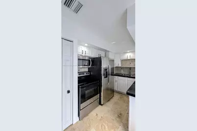 340 NW 132nd St, North Miami, FL 33168 - Photo 3