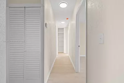 432 SW 64th Ter, Margate, FL 33068 - Photo 13