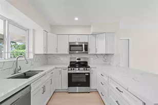 432 SW 64th Terrace, Margate, FL 33068 - Photo 11