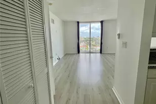 900 SW 8th St, Miami, FL 33130 - Photo 3