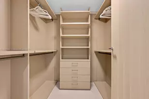 1000 Brickell Plaza, Miami, FL 33131 - Photo 33