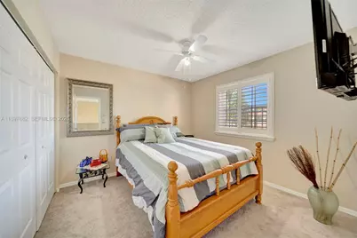 1653 SW 158th Ter, Pembroke Pines, FL 33027 - Photo 39