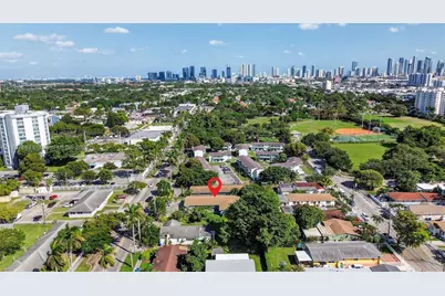 1864 NW 28th St, Miami, FL 33142 - Photo 9