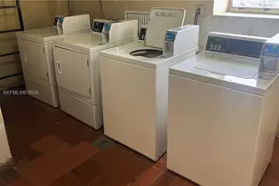 6090 W 18th Ave, Hialeah, FL 33012 - Photo 15