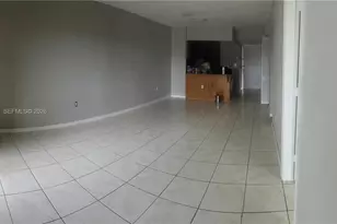 6090 W 18th Ave, Hialeah, FL 33012 - Photo 9