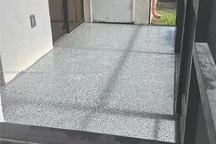 855 NE 209th St, Miami, FL 33179 - Photo 15