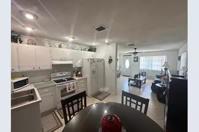 4615 NW 47th St, Tamarac, FL 33319 - Photo 11