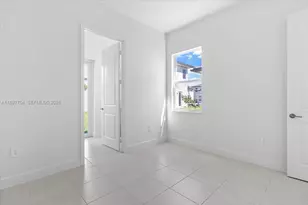 12237 SW 43rd Ct, Davie, FL 33330 - Photo 11
