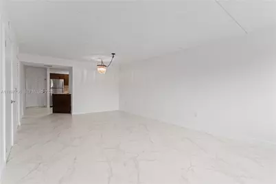 6065 NW 186th St #306, Hialeah, FL 33015 - Photo 39