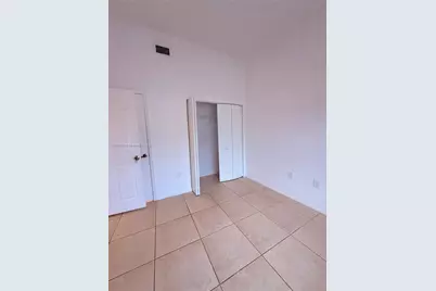 3820 SW 48th Ave #E-31, Pembroke Park, FL 33023 - Photo 7