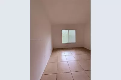 3820 SW 48th Ave #E-31, Pembroke Park, FL 33023 - Photo 13