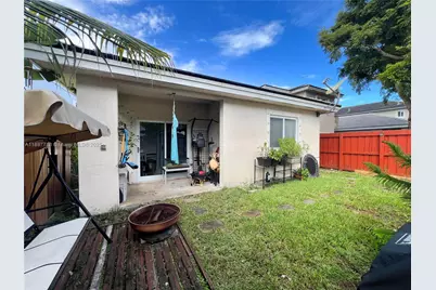 249 SE 32nd Ave, Homestead, FL 33033 - Photo 11