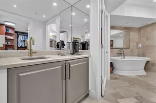 333 Las Olas Way, Fort Lauderdale, FL 33301 - Photo 41