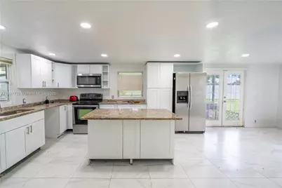 121 E 3rd Street, Lehigh Acres, FL 33936 - Photo 5