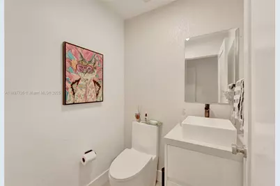 230 NW 87th Ave #I221, Miami, FL 33172 - Photo 7