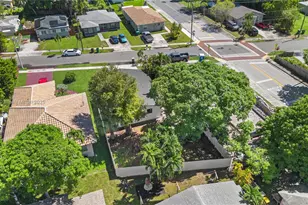 205 NW 7th Ave, Dania Beach, FL 33004 - Photo 27