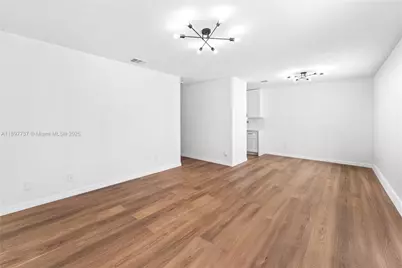 205 NW 7th Ave, Dania Beach, FL 33004 - Photo 11