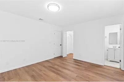 205 NW 7th Ave, Dania Beach, FL 33004 - Photo 9