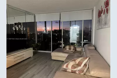 20301 W Country Club Dr #821, Aventura, FL 33180 - Photo 13