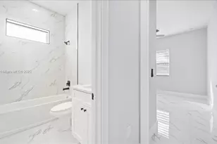 932 Maddock St, Lehigh Acres, FL 33974 - Photo 17