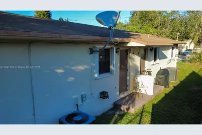 7534/7536 NW 4th Ave, Miami, FL 33150 - Photo 9