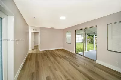 6620 Charleston St, Hollywood, FL 33024 - Photo 13
