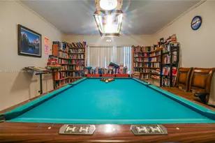 581 Blue Heron Dr, Hallandale Beach, FL 33009 - Photo 57