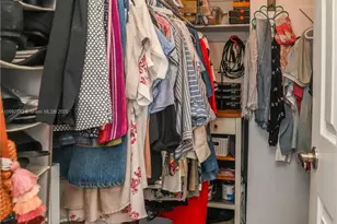 581 Blue Heron Dr, Hallandale Beach, FL 33009 - Photo 41