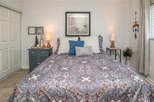 581 Blue Heron Dr, Hallandale Beach, FL 33009 - Photo 29