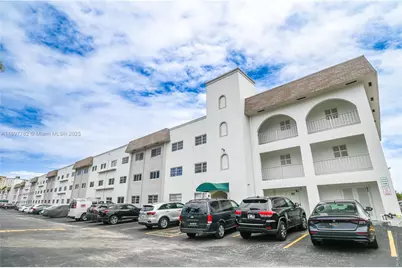 581 Blue Heron Dr #112-B, Hallandale Beach, FL 33009 - Photo 55