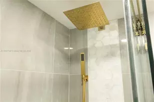 5005 Collins Ave, Miami Beach, FL 33140 - Photo 7