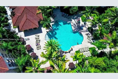 19501 E Country Club Dr #9104, Aventura, FL 33180 - Photo 9