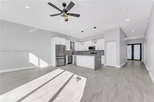 340 NW 139th St, North Miami, FL 33168 - Photo 41