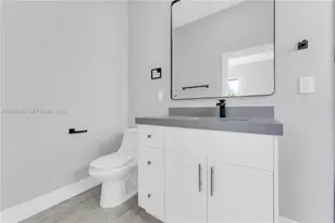 340 NW 139th St, North Miami, FL 33168 - Photo 31