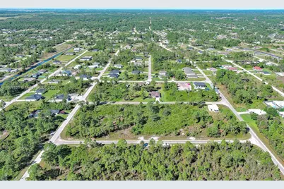 839 Kaley Ave S, Lehigh Acres, FL 33974 - Photo 19