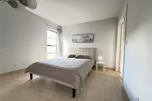 2206 S Cypress Bend Dr, Pompano Beach, FL 33069 - Photo 25