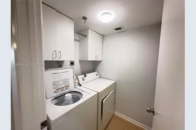 2206 S Cypress Bend Dr #508, Pompano Beach, FL 33069 - Photo 5