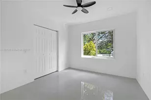 667 NW 14th St, Florida City, FL 33034 - Photo 37