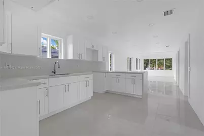 667 NW 14th St, Florida City, FL 33034 - Photo 45