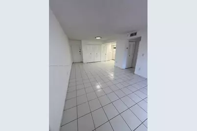 802 NW 87th Ave #217, Miami, FL 33172 - Photo 5