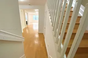 10306 NW 70th Terrace, Doral, FL 33178 - Photo 15